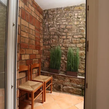 Apartment Mhouse *