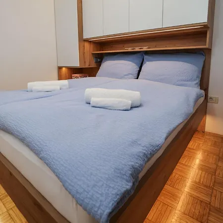 Mhouse Piran