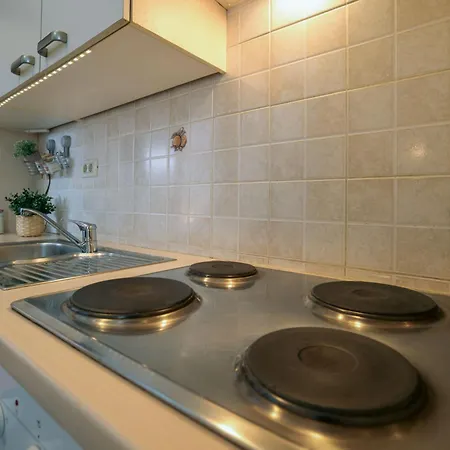 Apartment Mhouse